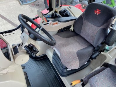 Massey Ferguson 6718S Exclusive