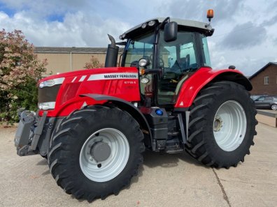 Massey Ferguson 6718S Exclusive
