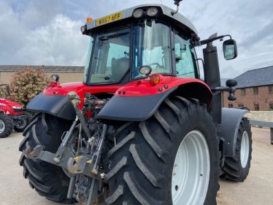 Massey Ferguson 6718S Exclusive