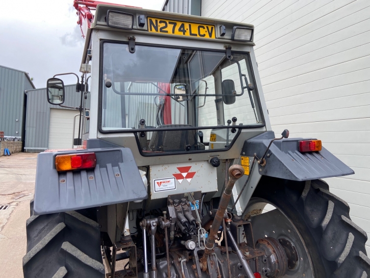 Massey Ferguson 375 Hi-Line