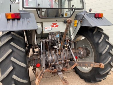 Massey Ferguson 375 Hi-Line