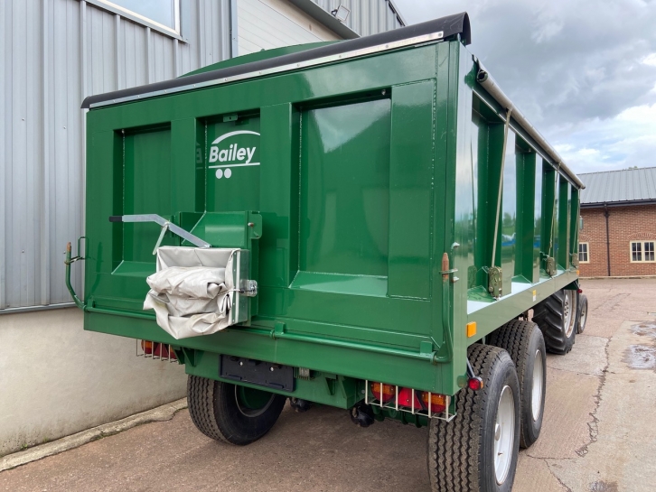 Bailey 12 Ton trailer
