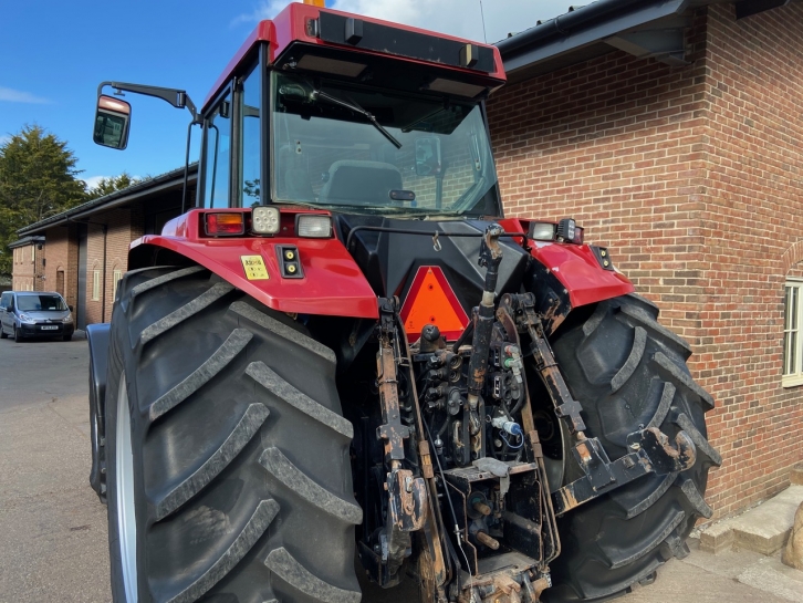 Case 7220 Pro