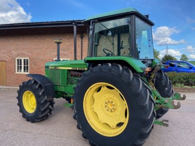 John Deere 3640