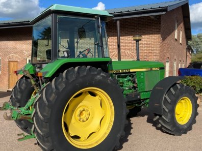 John Deere 3640