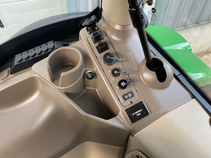 John Deere 6250R