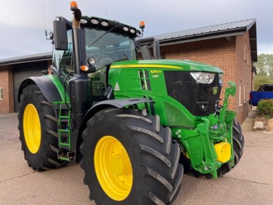 John Deere 6250R