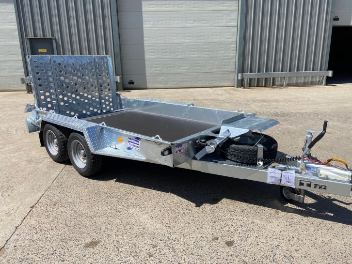 Ifor Williams 1054 plant trailer