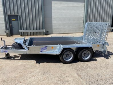 Ifor Williams 1054 plant trailer