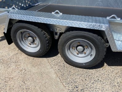 Ifor Williams 1054 plant trailer