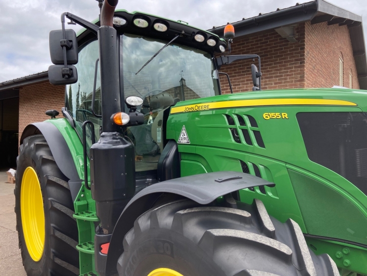 John Deere 6155R