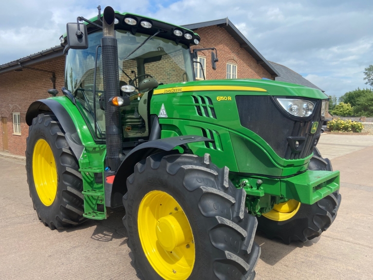 John Deere 6150R