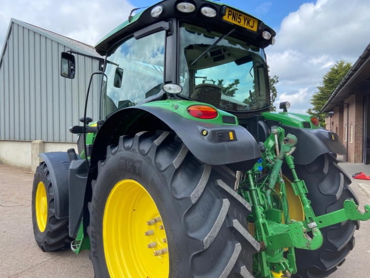 John Deere 6150R