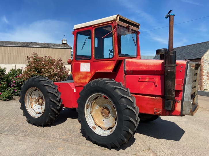 Massey Ferguson 1200
