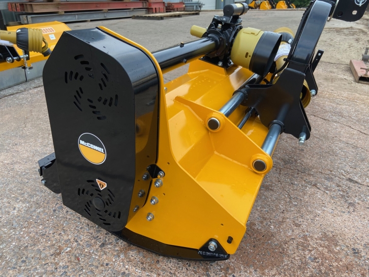 McConnel Magnum Euro Open 280 flail topper