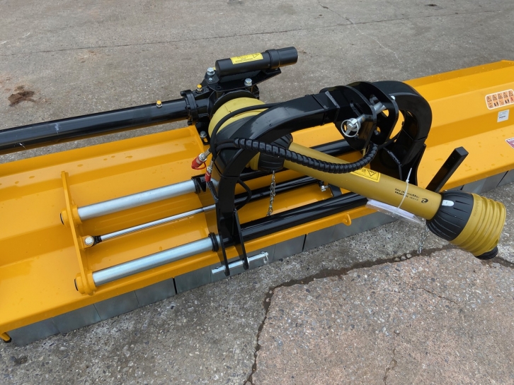 McConnel Magnum Elite 270 flail topper