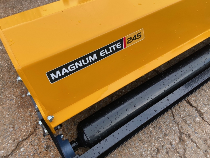 McConnel Magnum Elite 245 flail topper