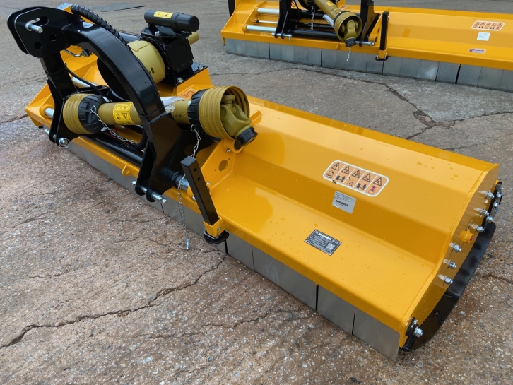 McConnel Magnum Elite 245 flail topper