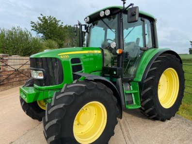 John Deere 6330