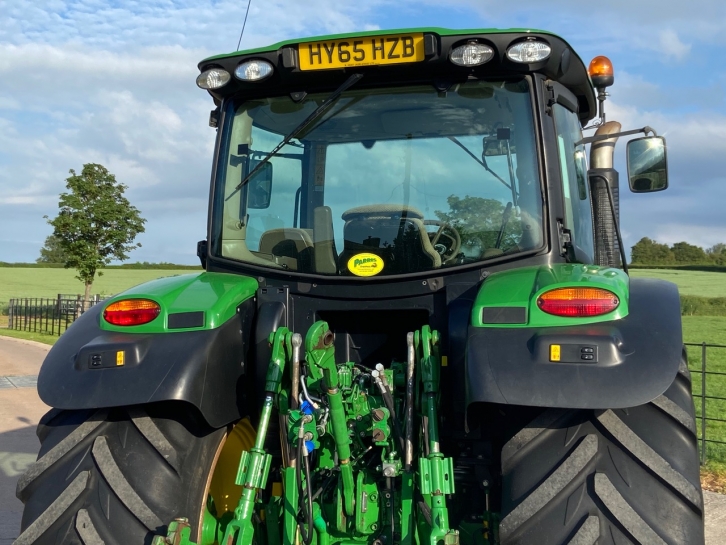 John Deere 6130R