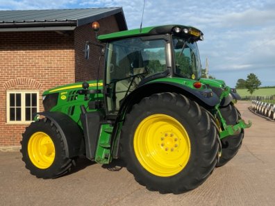 John Deere 6130R