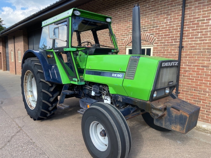 Deutz DX90