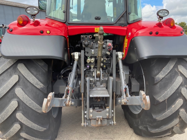 Massey Ferguson 7618 Efficient