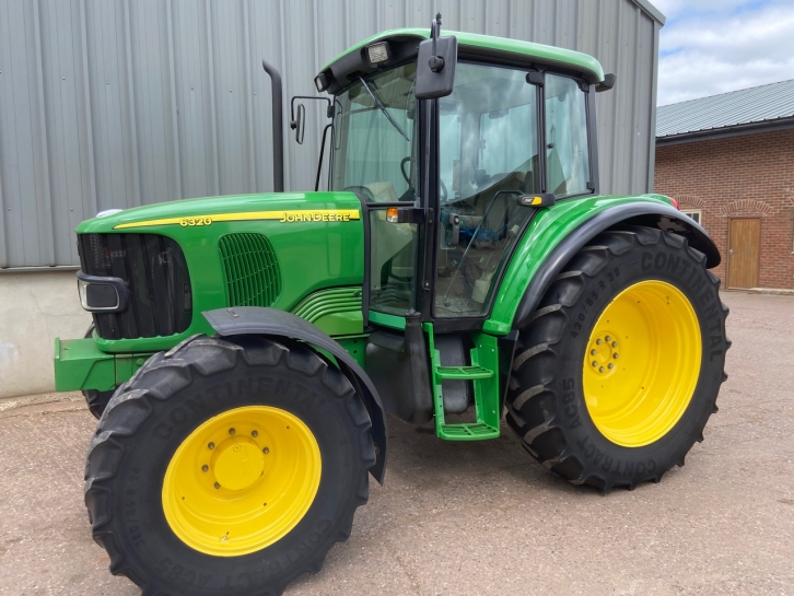John Deere 6320SE