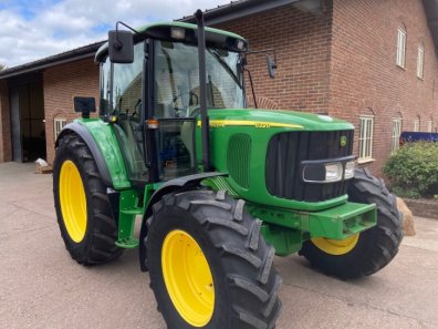 John Deere 6320SE