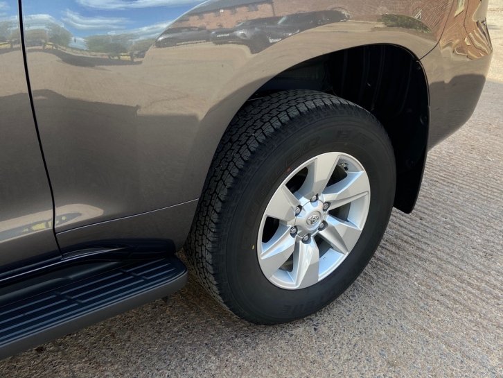 Toyota Landcruiser Commercial Active 2.8 diesel