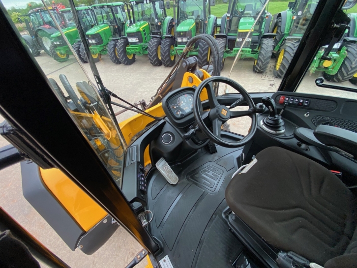 JCB 418S