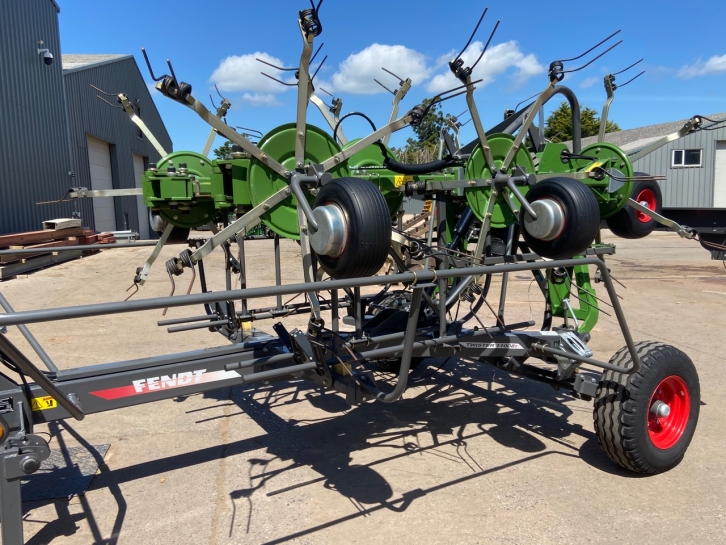 Fendt Twister 11008T trailed tedder