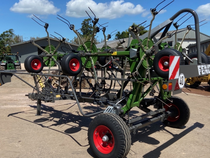 Fendt Twister 11008T trailed tedder