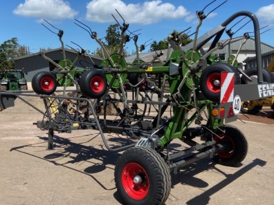 Fendt Twister 11008T trailed tedder
