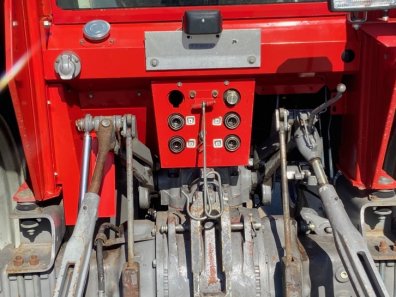Massey Ferguson 590