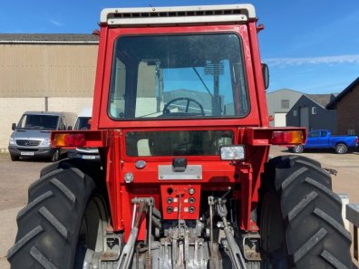 Massey Ferguson 590