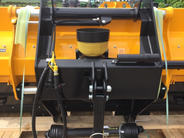 McConnel Magnum profi 270 flail topper