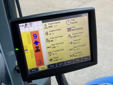 New Holland T7.210