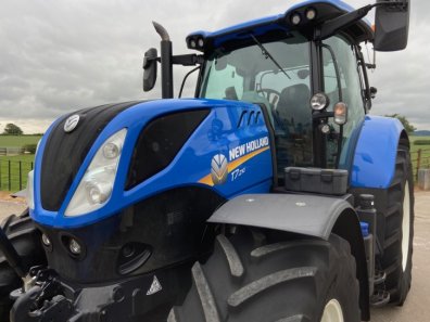 New Holland T7.210