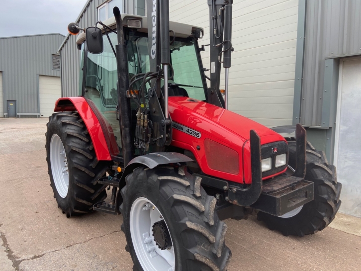 Massey Ferguson 4355