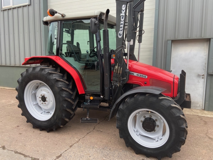 Massey Ferguson 4355
