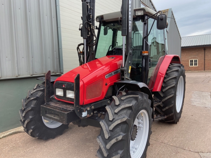 Massey Ferguson 4355