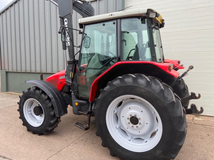 Massey Ferguson 4355