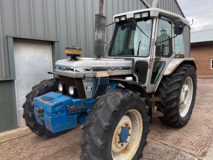 Ford 7810 III Silver Jubilee