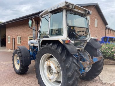 Ford 7810 III Silver Jubilee