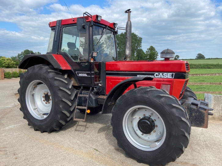Case International 1455XL