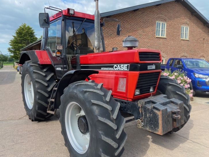 Case International 1455XL