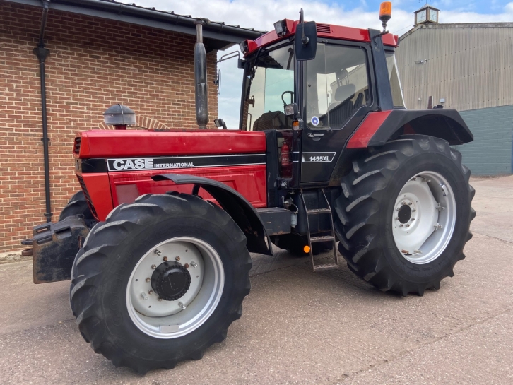 Case International 1455XL