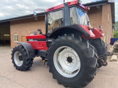 Case International 1455XL
