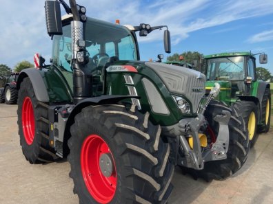 Fendt 724 Profi-Plus